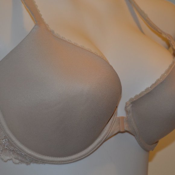 Victoria's Secret nude front closure  Size 34DD  EUC - Picture 4 of 9